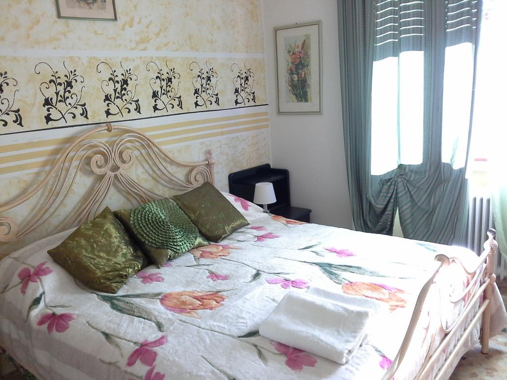 Tropical Bed&Breakfast Lucca Exterior photo