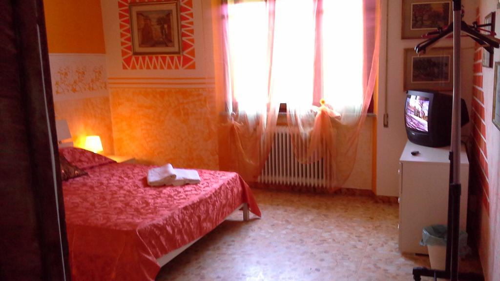 Tropical Bed&Breakfast Lucca Exterior photo