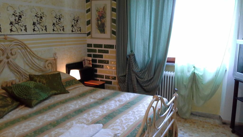 Tropical Bed&Breakfast Lucca Exterior photo